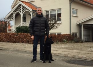 Jesper Schmidt stiger i graderne under partifælles orlov