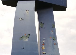 Skulptur i forfald
