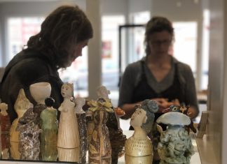 En samling kunstnere er igen poppet op i Langegade