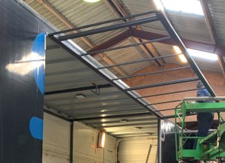 Kerteminderevyen præsenterer ny scenevogn