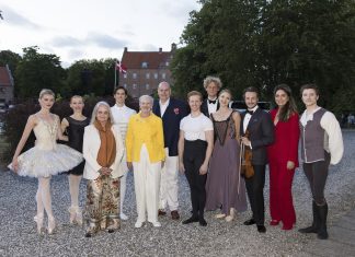 Sidste lørdag dansede de for Dronning Margrethe, på mandag danser Verdensballetten for første gang i Kerteminde