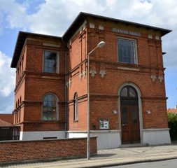 KAT facade 2 1 300x285