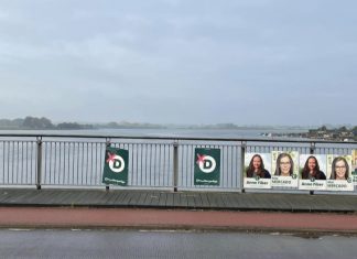 Malte Jägers valgplakater fjernet: “Jeg vil gerne have dem tilbage” Hvad er der galt med disse to fotos?