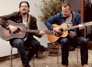 Koncert med Mads Toghøj og Søren Bøje lørdag 12. november i Munkebo Kulturhus