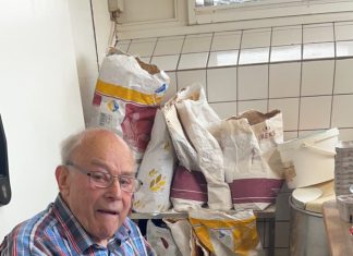 Mindeord om Leif Larsen