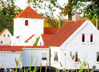 Gl. Munkebo Miniby ser fremad, men har brug for støtte, hvis fremtidsplaner skal realiseres Gl. Munkebo Miniby
