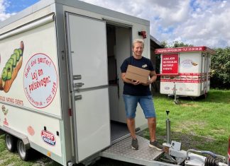Menighedsråd lokker med gratis hotdogs til orienteringsmøde