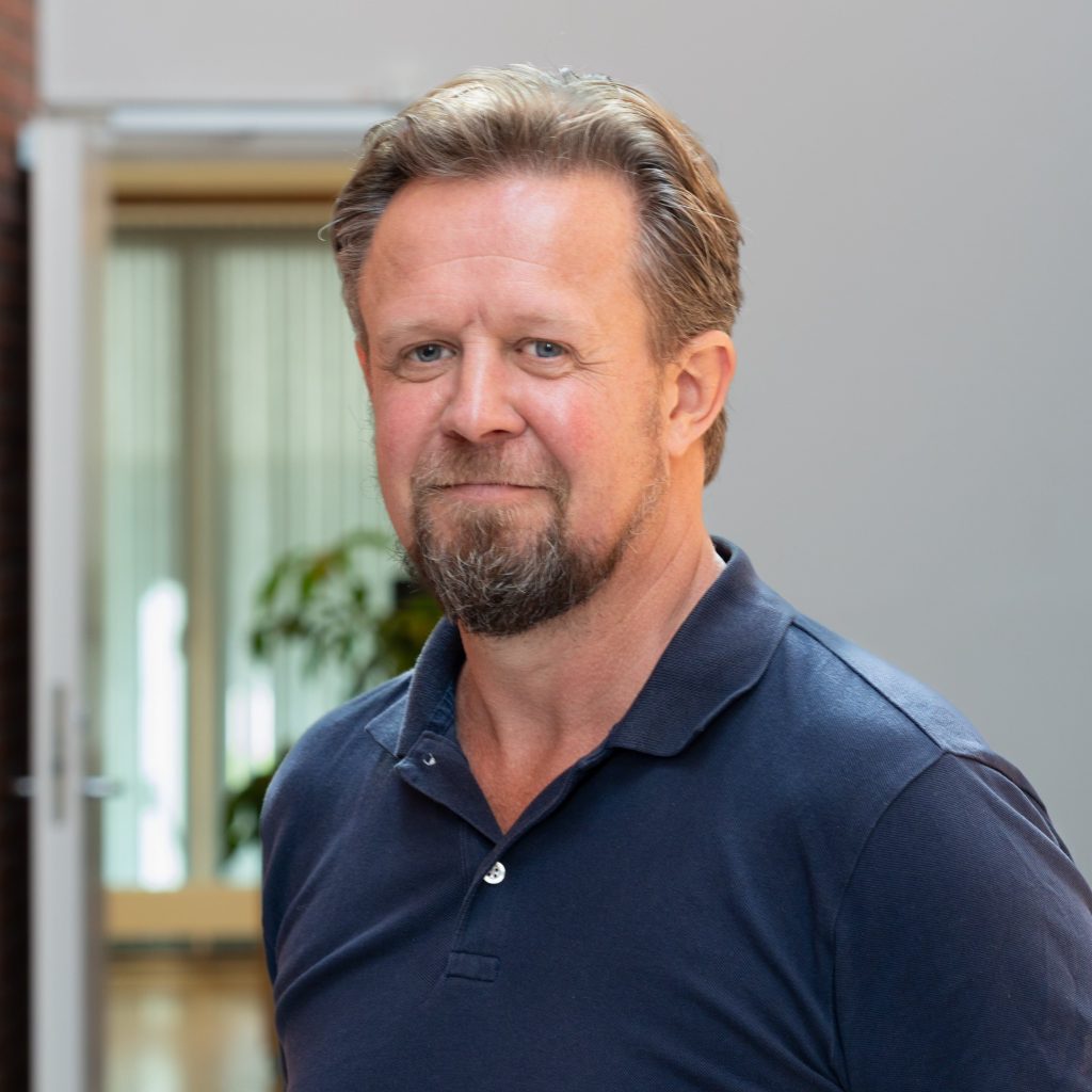 IMG 3745.jpg 2.561 ×2.561 pixels