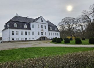 Både Lundsgaard og den lokale friskole hylder grundloven 20240406 173323