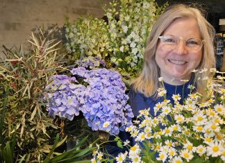 Kvinden bag Flowerfolk vil give glæden ved blomster videre 20240425 114421