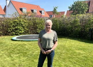 Bettinas byggeplaner afvist i udvalg: – Jeg er ikke overrasket med den sagsfremstilling Bettina Eriksen på den del af hendes grund, hvor hun har planer om at opføre endnu et hus. Foto: Peter Hougesen
