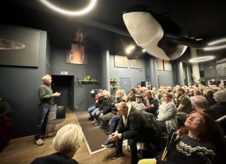 Professor satte sindene i kog ved debatmøde om fjordens fremtid 2129091707239398449
