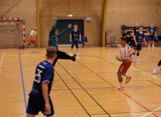 Lovende start blev i de sidste minutter til nederlag Image00001