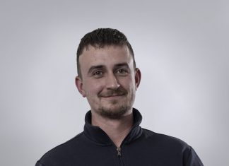 Ung elektriker fra Langeskov får legat af sin arbejdsgiver Nicki Hansen (002)