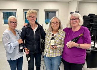 Sommerens Vinoblebridge startede med to målfotos Birgitte birte helle susanne