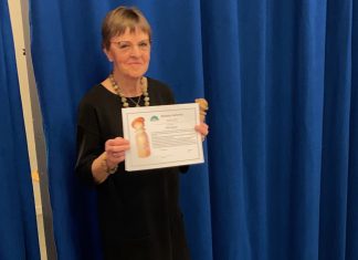 Kreativ ildsjæl blev Årets Kulturhusven i Munkebo Ullajensen