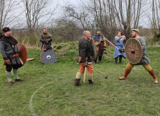 Vikingekrigere brugte påskens første dag på kamptræning 20260402