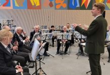 Lindø Concert Band fejrer 75 år med traditionsrig forårskoncert Forårskoncert Troelskærsalen (1)