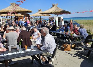 Strandbadet anno 2026 indviet i højt humør og strålende solskin 20260501