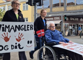 Plejehjemsbeboere gik på gaden for at finde nye venner Fjordly aktion