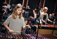 Masser af sang og musik til Marinaens Dag i Kerteminde Herning50