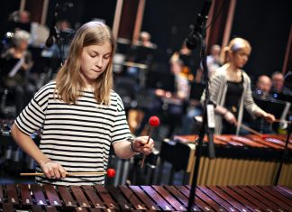 Masser af sang og musik til Marinaens Dag i Kerteminde Herning50