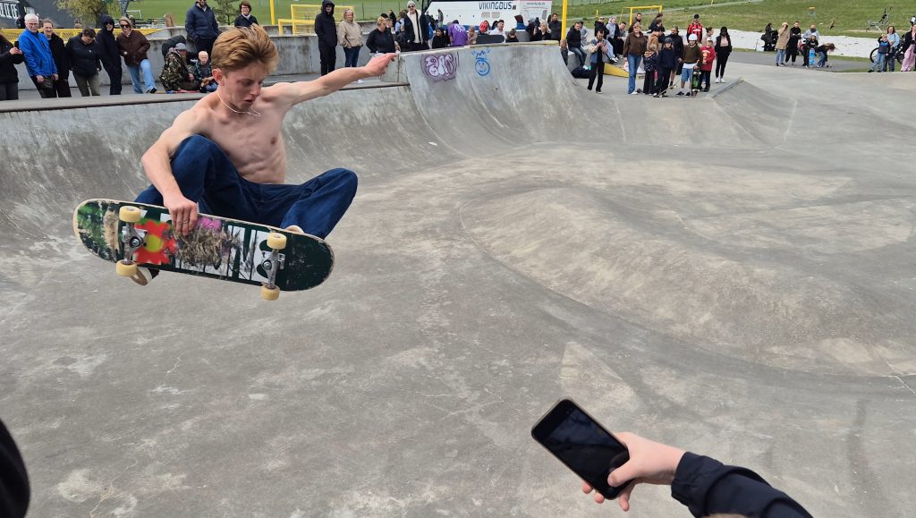 Oliver Holm skateboard Munkebo