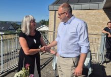 Kerteminde Kommune har i dag solgt Rehabiliteringscentret i Munkebo for 27 millioner kroner Michael Nielsen og Anette Blynel