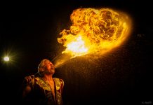 Familien bag Cirkus Trapez fejrer sit ti års jubilæum i Langeskov Pressebillede