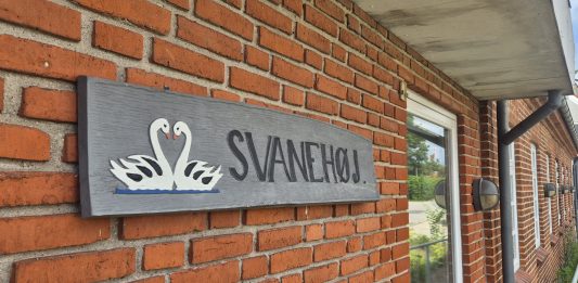 Svanehøj