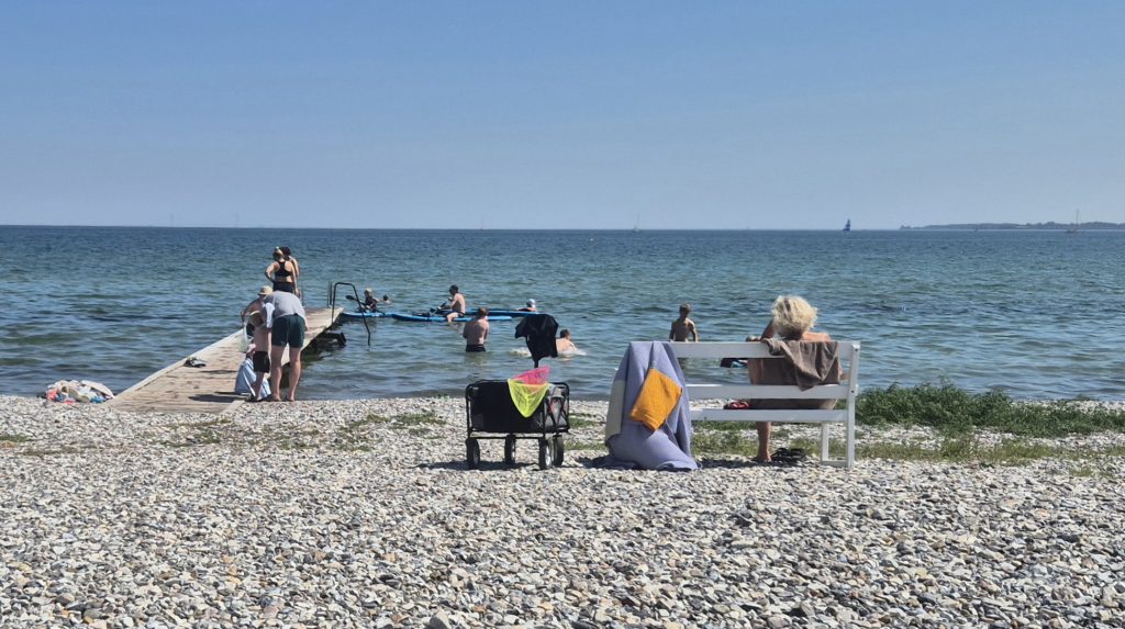 Den hvide bænk, Nordstranden