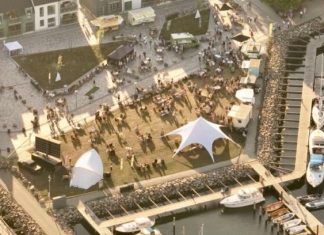 18. tee-sted på marinaen er en stor succes: Se reportager og foromtaler af aktiviteter i golfugen 18. tee drone