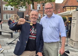 Havnefesten passede godt på byen og satte besøgsrekord Havnefest nøgle Jørgen Larsen og Michael Nielsen