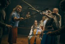 Skøn musik – skønne musikere og skuespillere – men ikke rigtigt Benny Andersen Foto: Emilia Therese