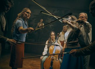 Skøn musik – skønne musikere og skuespillere – men ikke rigtigt Benny Andersen Foto: Emilia Therese